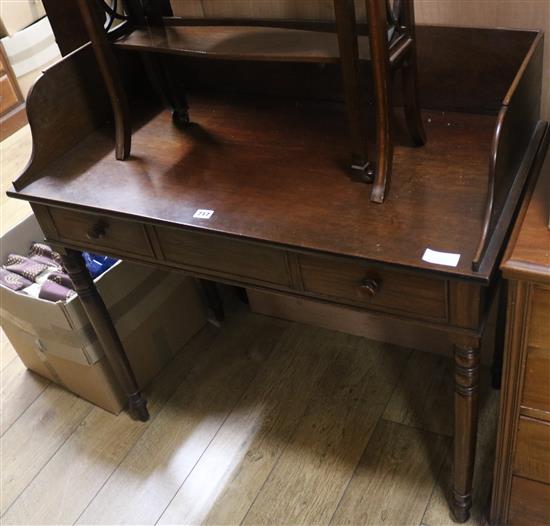 A Victorian mahogany washstand W.97cm